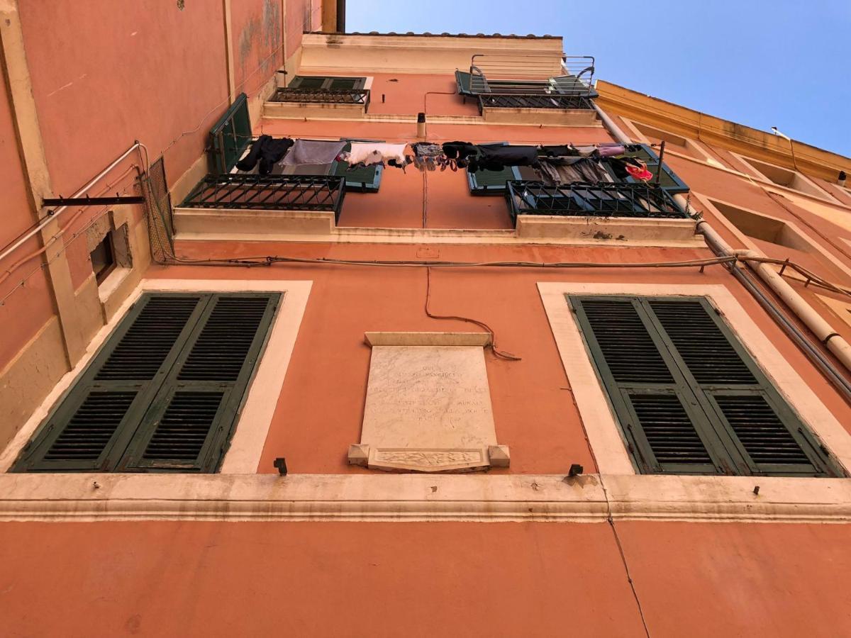 The House Of The Poet Apartment Civitavecchia Exterior photo
